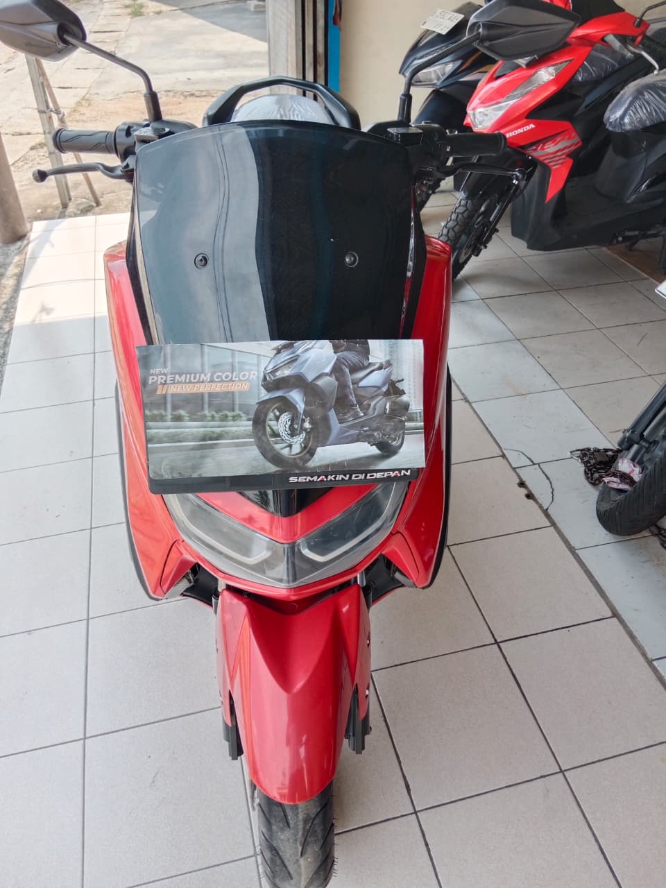 YAMAHA NMAX