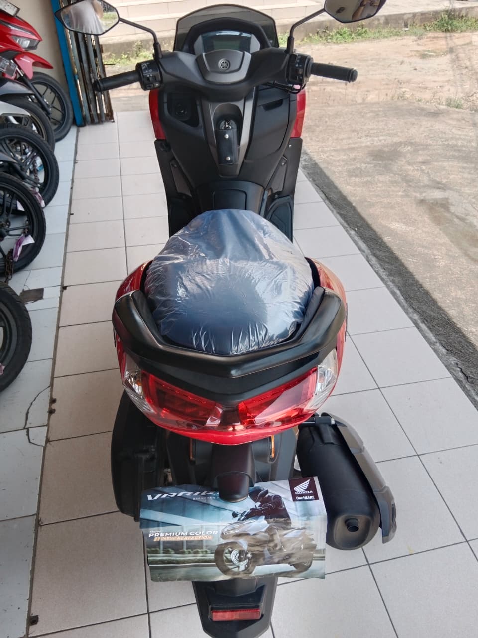 YAMAHA NMAX