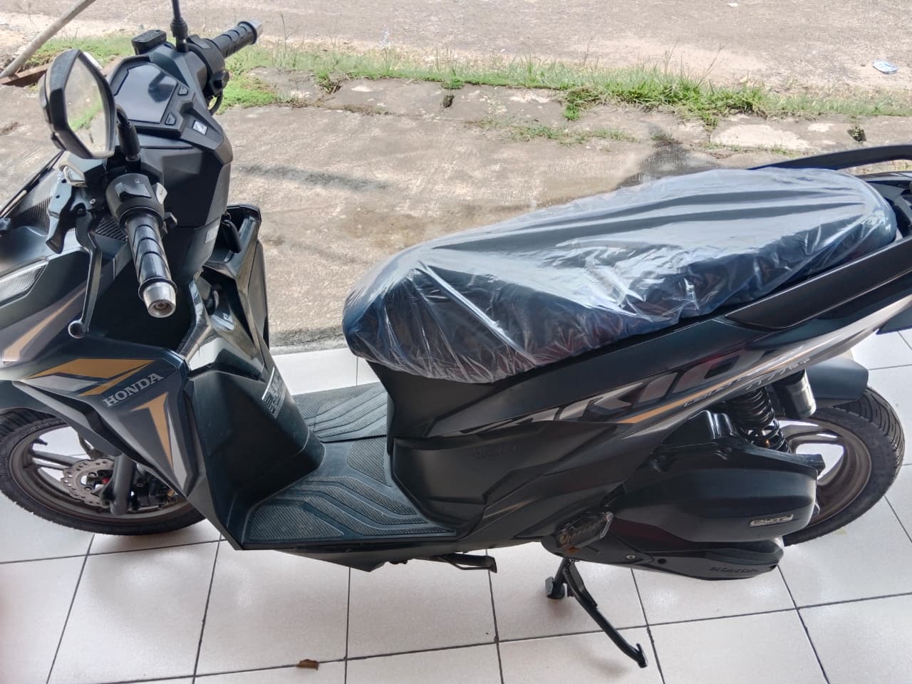 Honda Vario 125 Cbs Iss